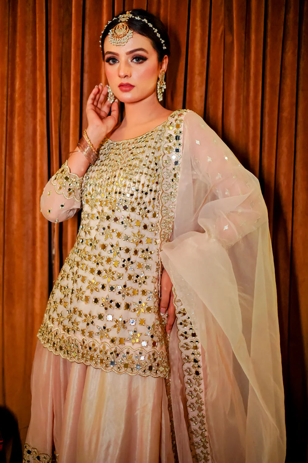 SHEESH MAHAL