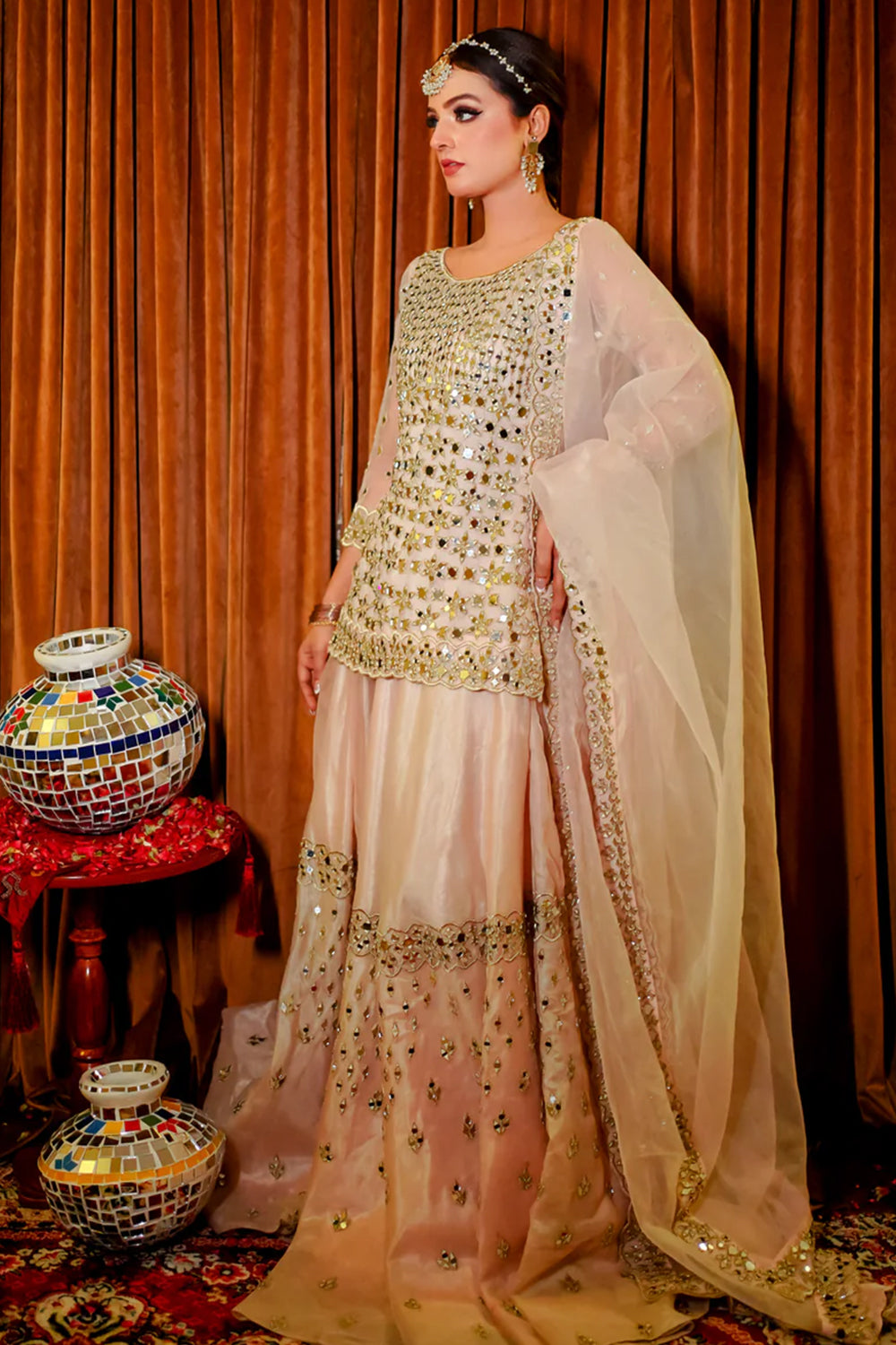 SHEESH MAHAL