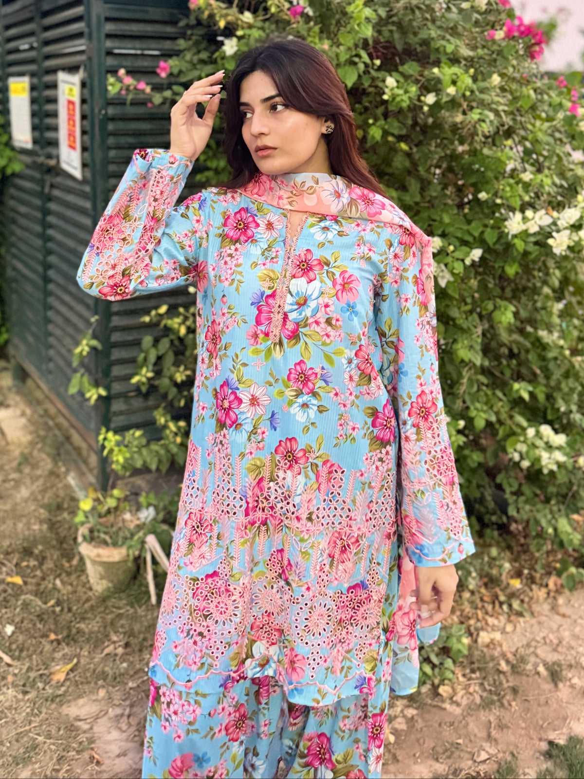 Blossom & Dot