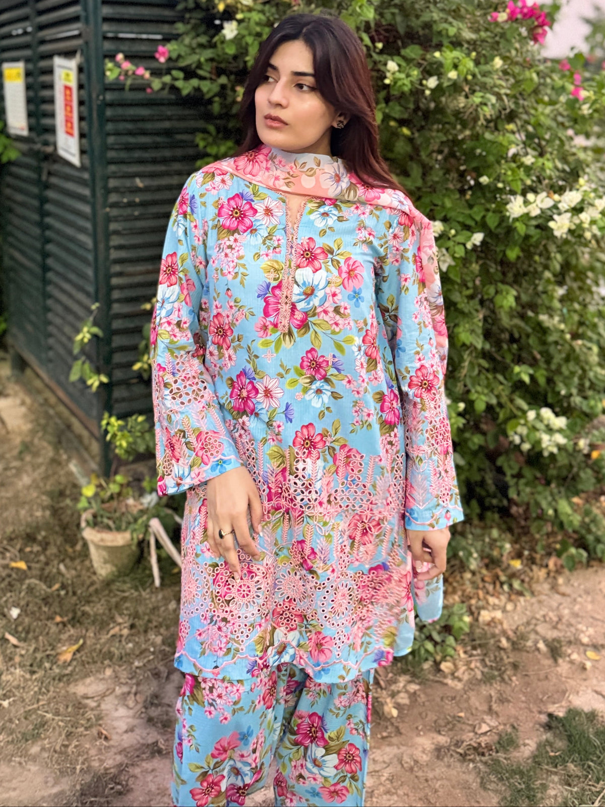 Blossom & Dot